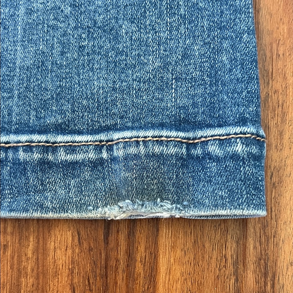 American Eagle Outfitters Women's Denim Flare Jeans - Picture 4 of 4